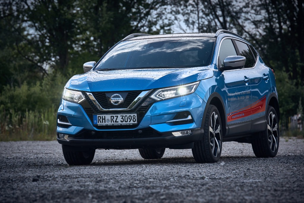 Nissan Qashqai Blau