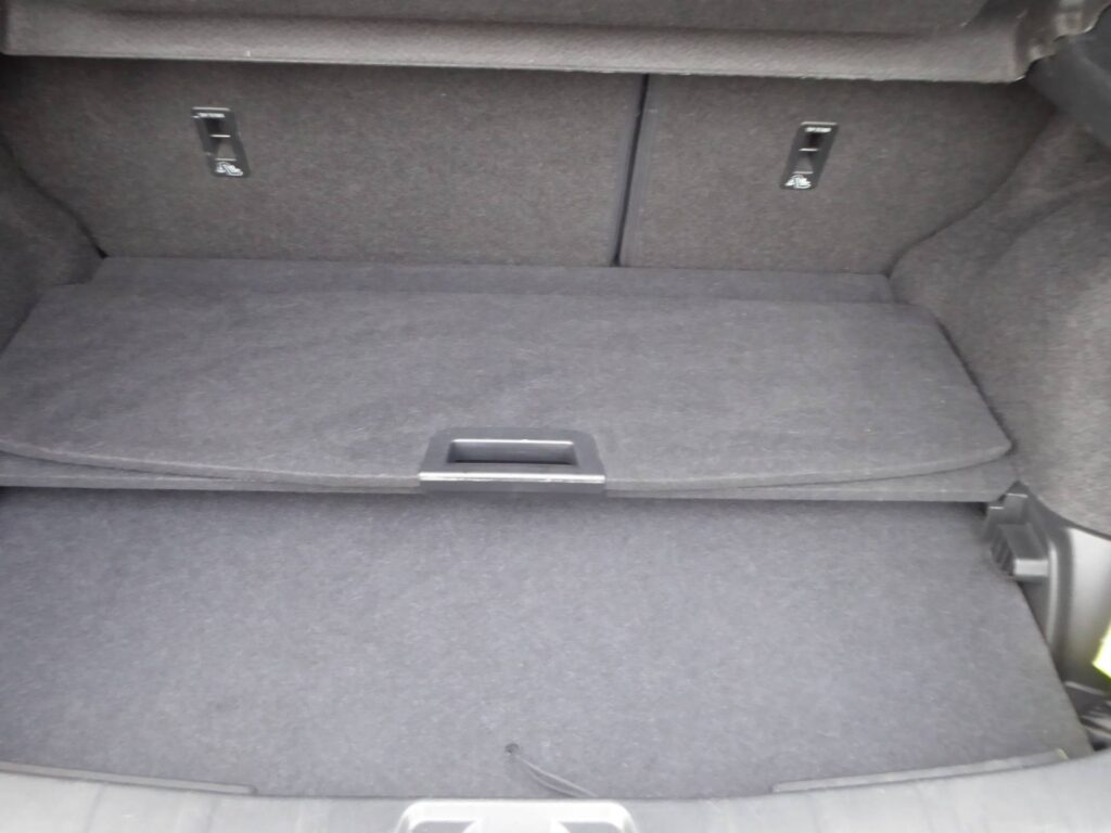 NISSAN QASHQAI 1.6 DIG-T MT 4×2 (2017) - Bild 27