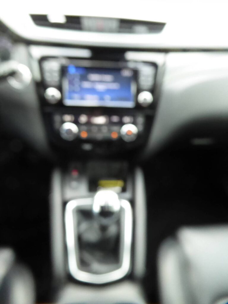 NISSAN QASHQAI 1.6 DIG-T MT 4×2 (2017) - Bild 3