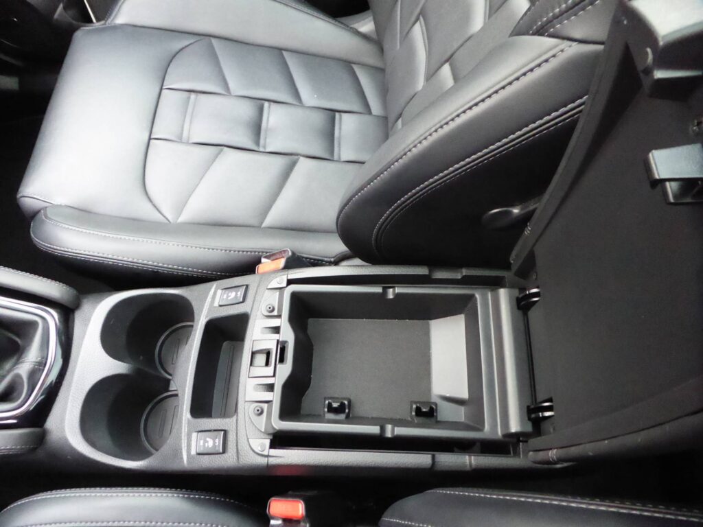 NISSAN QASHQAI 1.6 DIG-T MT 4×2 (2017) - Bild 13