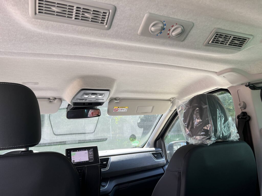 ANDERE NV300 dCi 170 2.0 Kombi (2024) - Bild 2