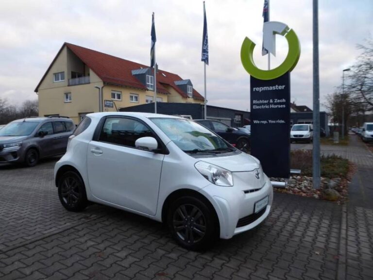 TOYOTA IQ Kleinwagen - Hauptbild