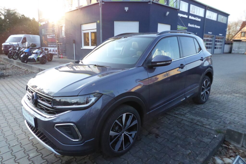 VW T-CROSS 1,0 TSI R-Line AHK Matrix DSG (2026) - Bild 16