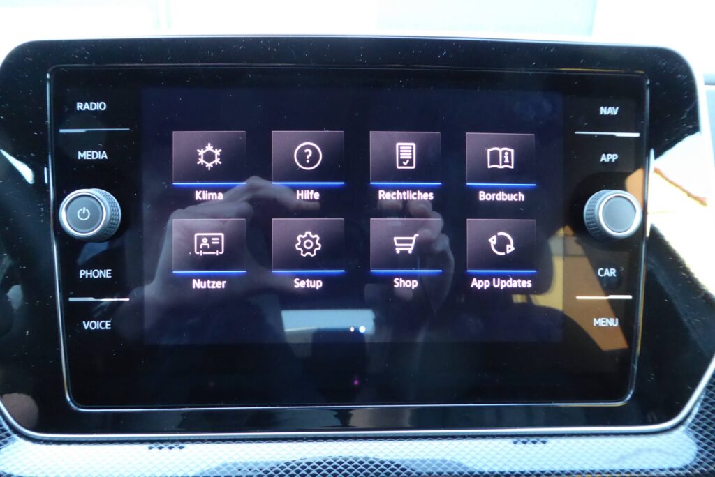 VW T-Cross R-Line Limited 1,5 TSI ACT 7-G DSG - Bild 5