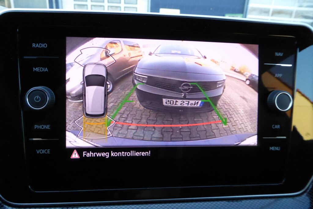 VW T-Cross R-Line Limited 1,5 TSI ACT 7-G DSG - Bild 11