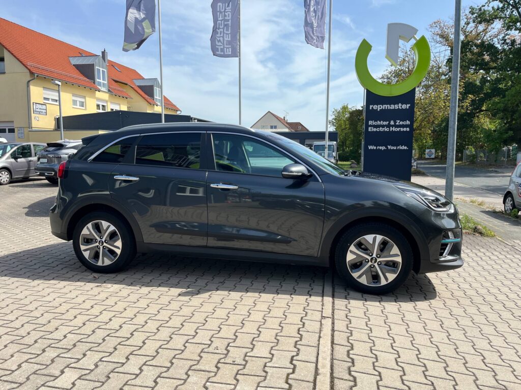 KIA KIA E-NIRO ELECTRIC (2021) - Bild 18